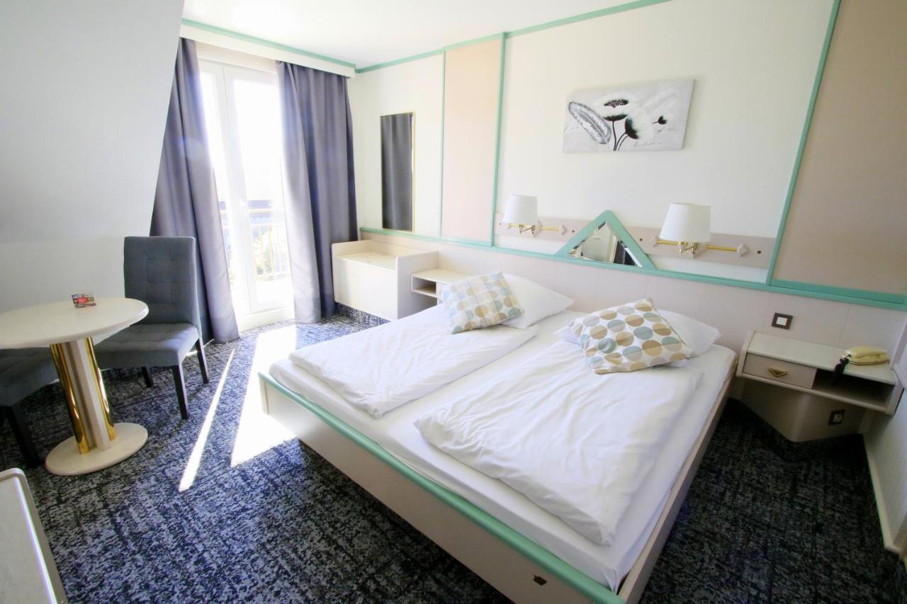 Quadruple Room,996769693:JPEG